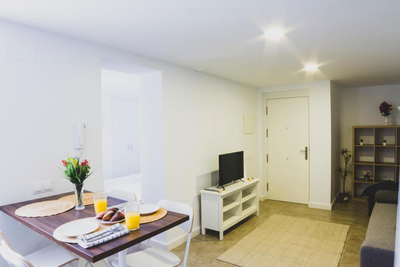 Cdz - Botica, Encantador Apartamento En Pleno Centro Historico Кадис Екстериор снимка