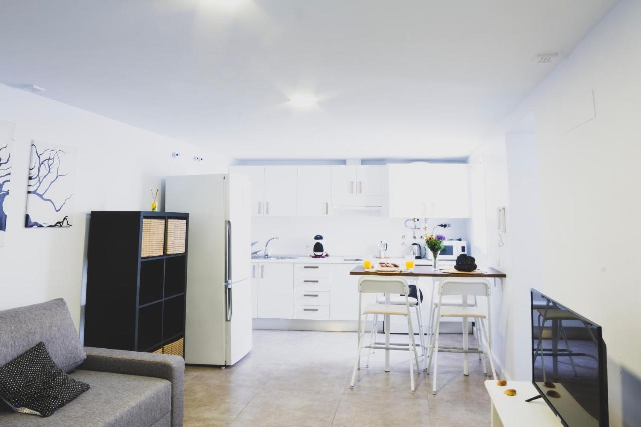 Cdz - Botica, Encantador Apartamento En Pleno Centro Historico Кадис Екстериор снимка