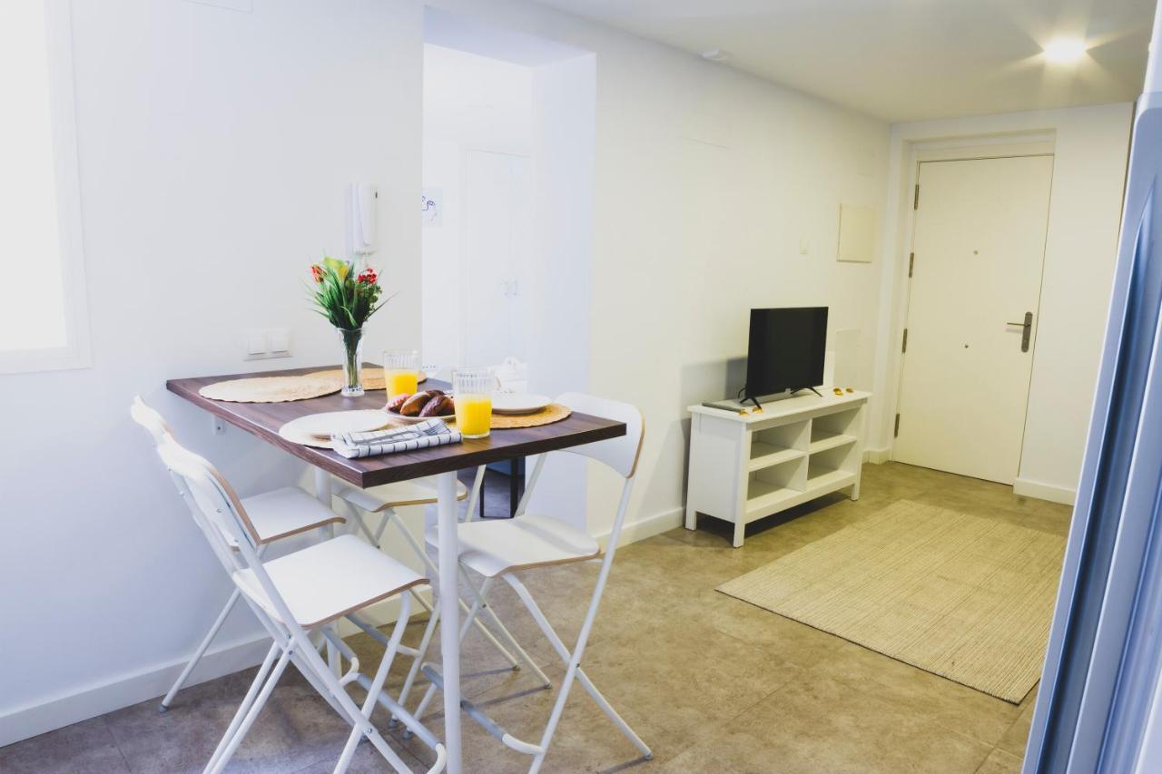 Cdz - Botica, Encantador Apartamento En Pleno Centro Historico Кадис Екстериор снимка